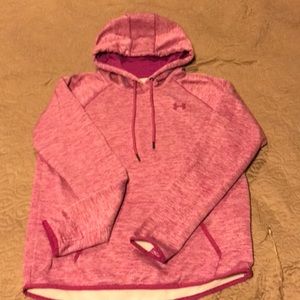 Pink Under Armour hoddie